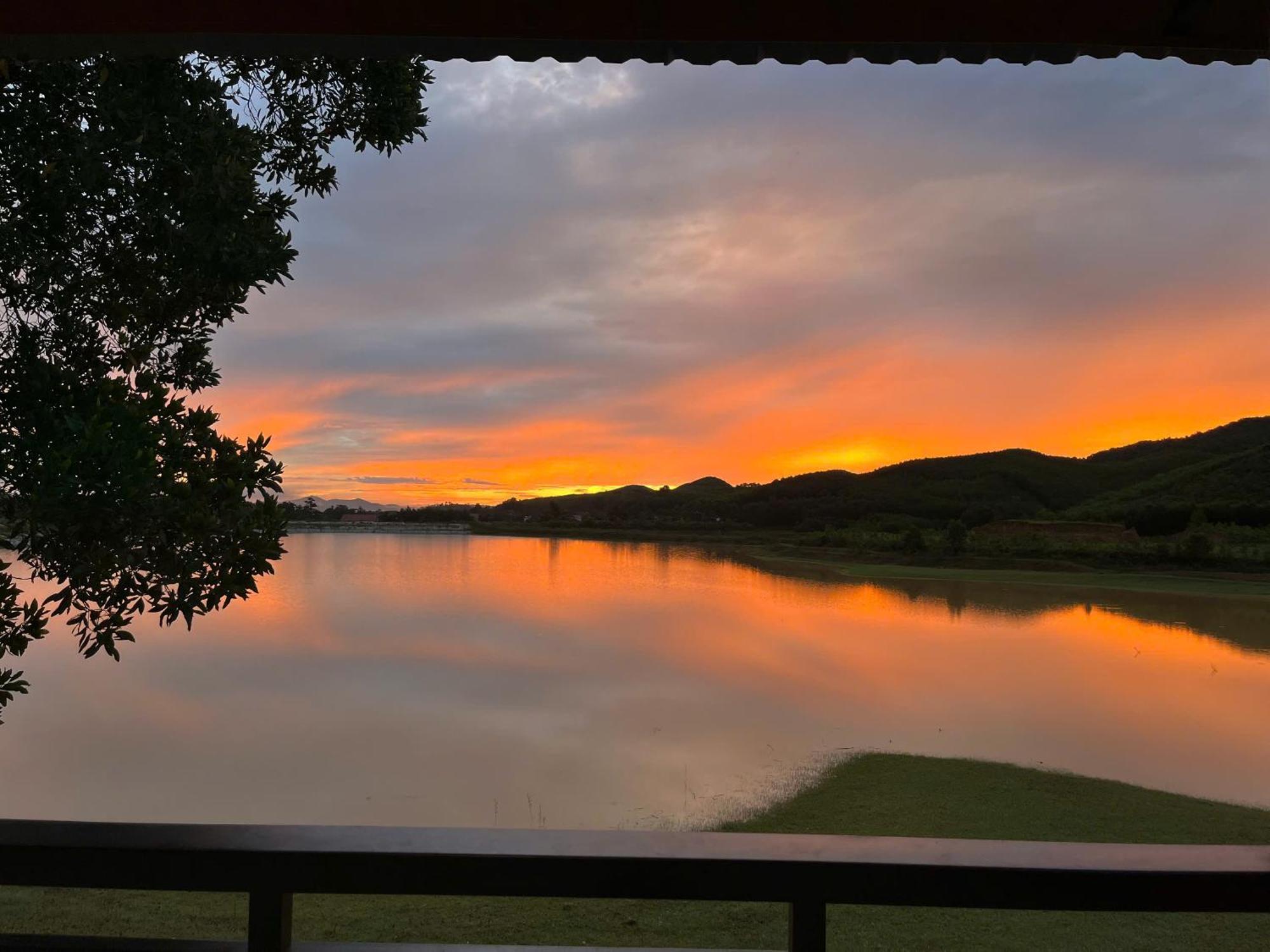 Nguyen Shack Retreat Resort Phong Nha Zewnętrze zdjęcie
